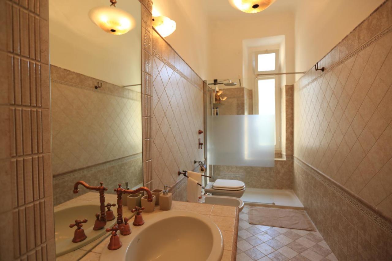 Appartamento Residenza Accursio By Biphosting Milano Esterno foto